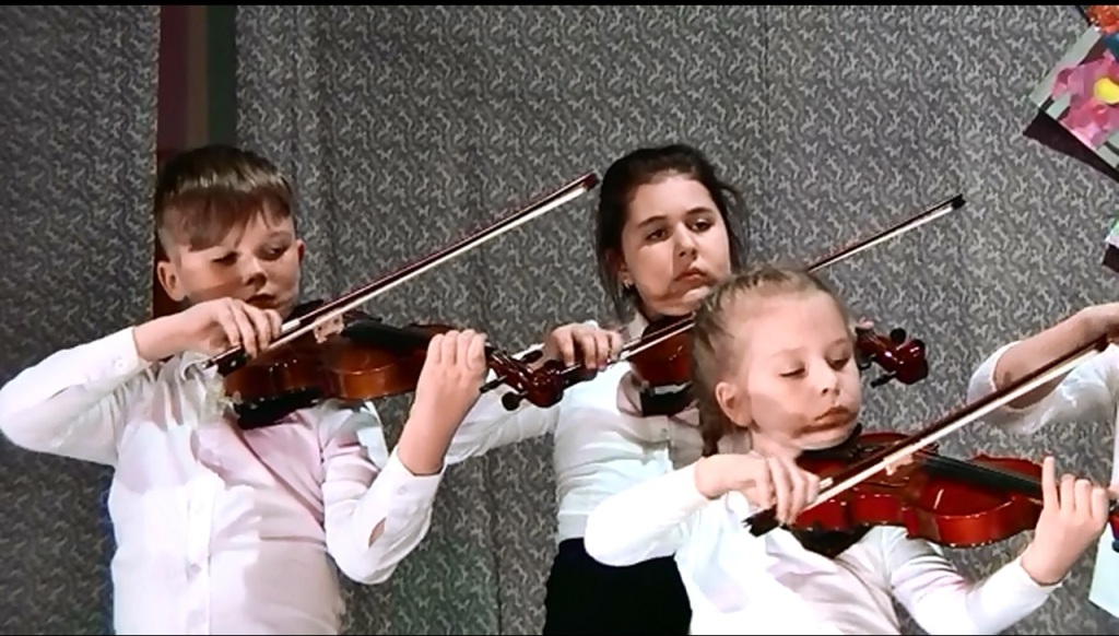 Мастер-классы для  юных скрипачей и их преподавателей.